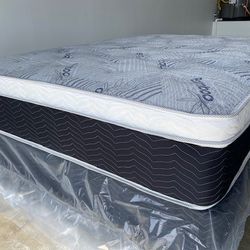 Cal King Euro Bamboo Pillow Top Mattress!! 