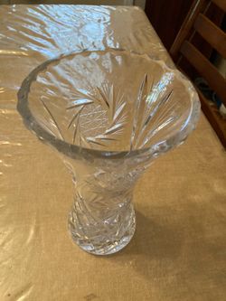 Cut crystal vase