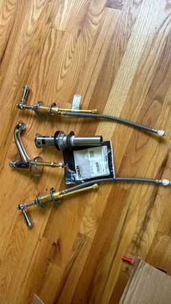 Widespread Bathroom Faucet with Bell Spout and Lever Handles - Includes Clicker Drain