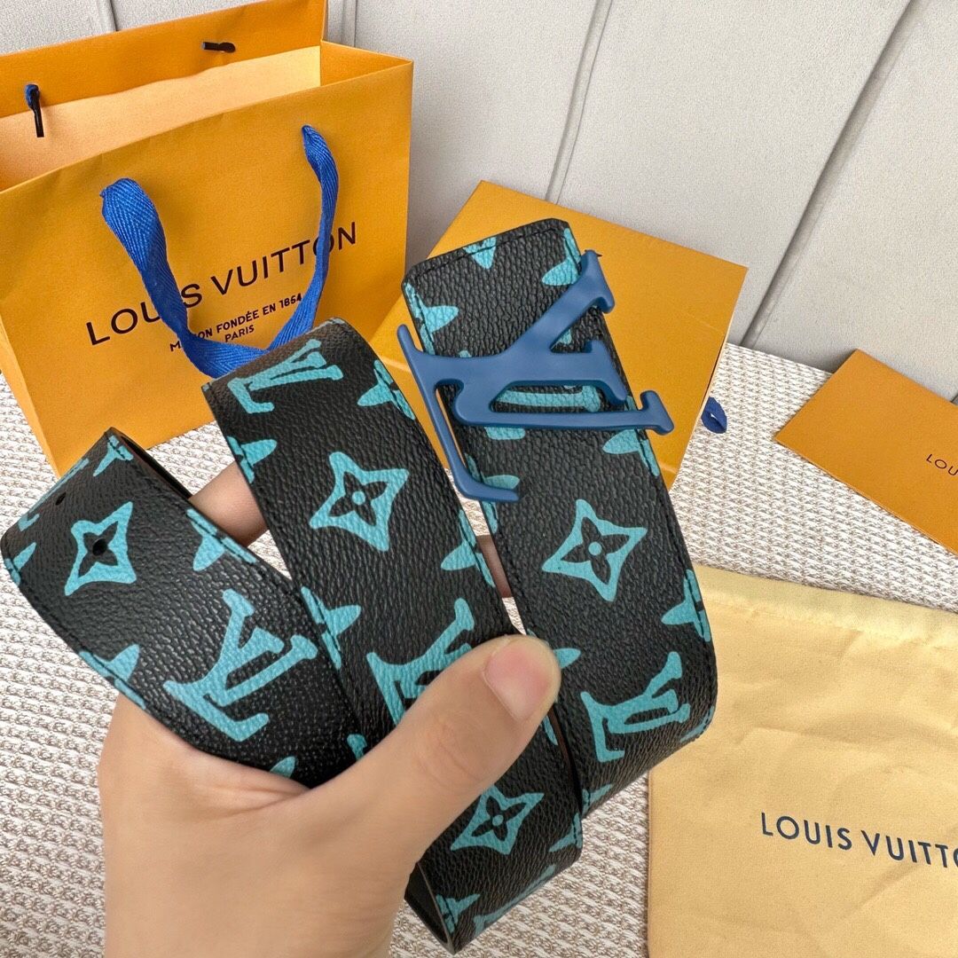Louis Vuitton Belt With Box