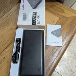 Power Bank 26800 mAh Portable Ultra Compact High Speed External Battery with 4 LED Lights and Two USB Ports for Phone and Tablet Black. 

note: used o