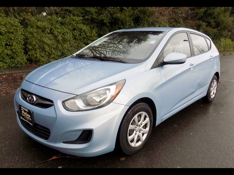 2012 Hyundai Accent GS