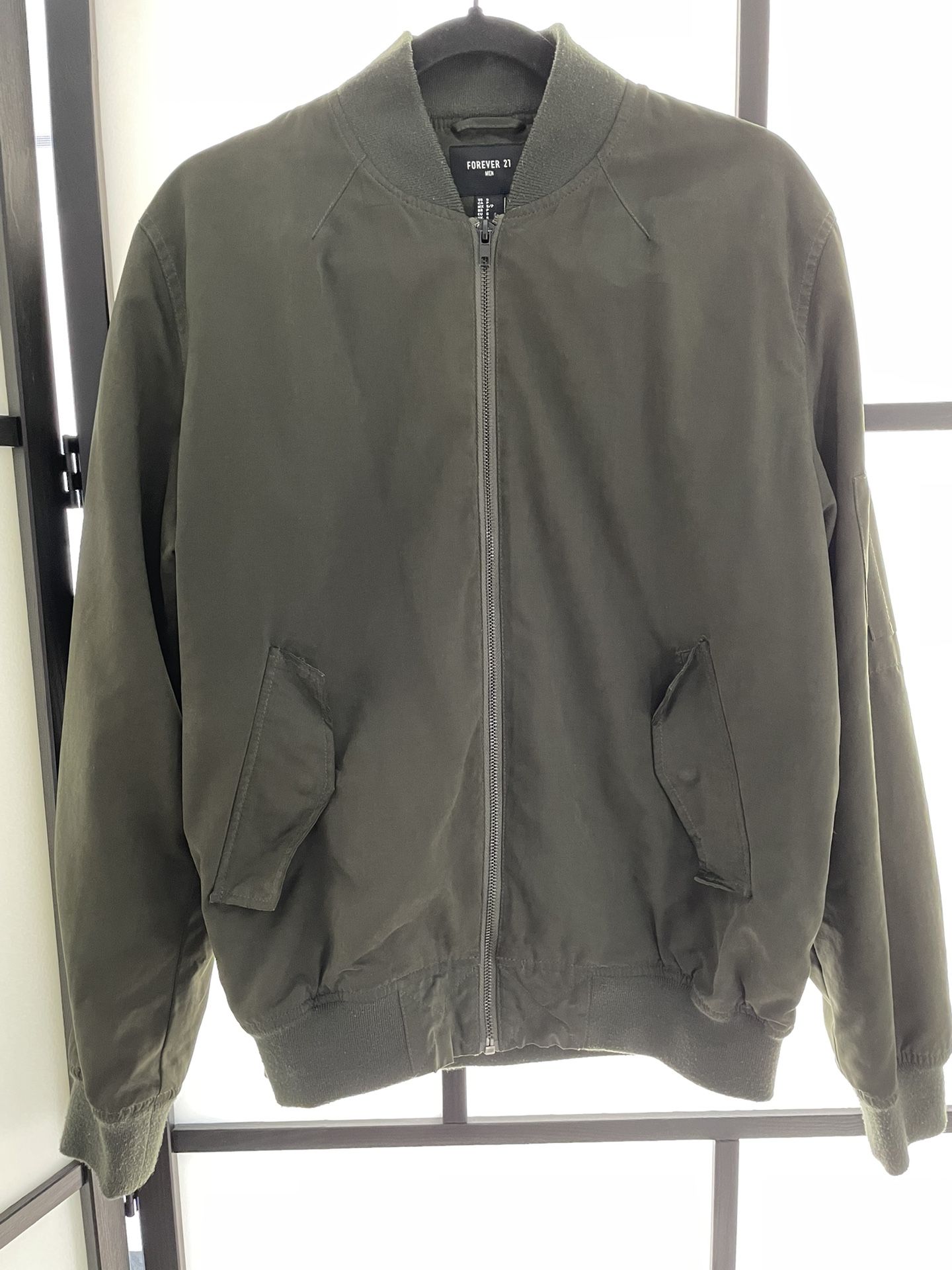 Forever 21 Bomber Jacket Size S