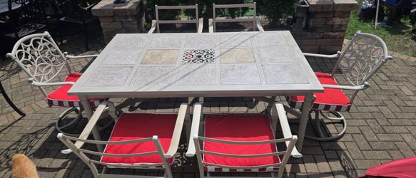 Patio set. Including 6 cushions