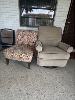 2 Sillones por $25 🔥🔥 Must Go