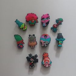 TROLLS CROC CHARMS 
