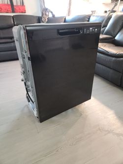 Barely used GE Dishwasher
