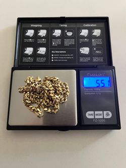 Solid 10kt Gold Miami Cuban Chain Cadena de oro 10kt Cubana