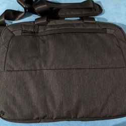  Laptop and Tablet Case 