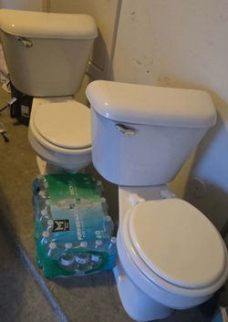 2 toilets