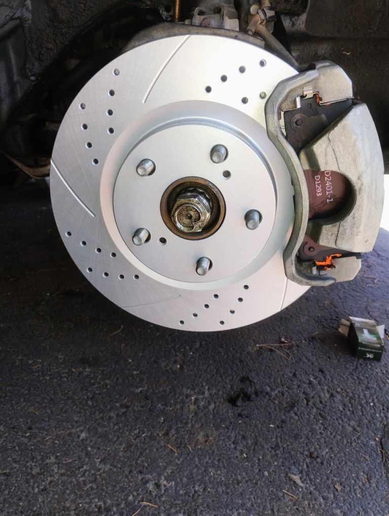 Brake Pads And Rotors Replacement Etc ... Mobile Mechanic