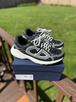 Christian Dior B30
