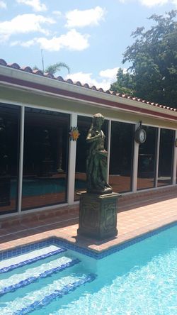 Estatua para jardines