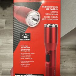 New Snap-On Rechargeable LED Flashlight