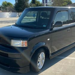 2005 scion  xb  