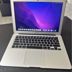 MacBook Air 128GB 13Inch 