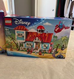 LEGO Lilo & Stitch House