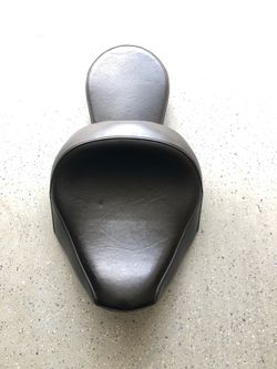 Yamaha Road Liner OEM seats