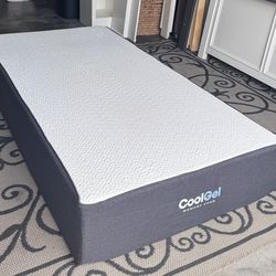 Cool Gel Twin XL Mattress