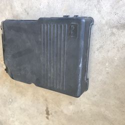 2008 Mazda 5 Battery Box Cover 