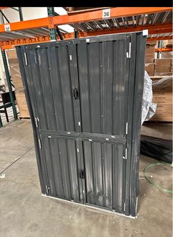 4'x6'x2.5' Outdoor Patio Garage Metal Storage Shed (AS IS )