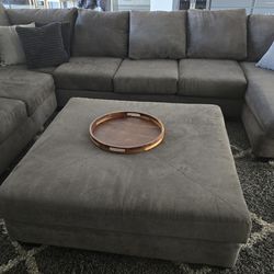 Large U-Shaped Sectional + Ottoman – Like New – $3,500 Retail
