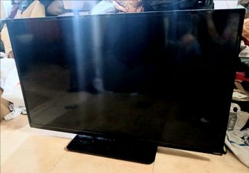 Vizio Flat Screen TV with Stand 48 inch