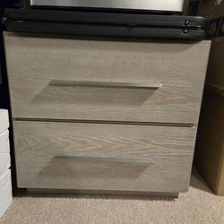Night Stand/2 Drawer Dresser