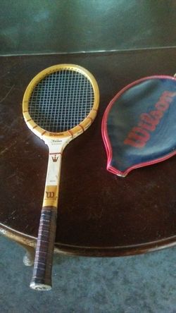 CLASSIC WILSON TENNIS RAQUET 1960
