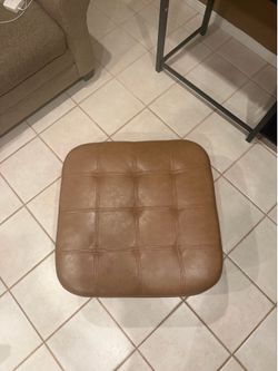 FREE CHAIR AND OTTOMAN