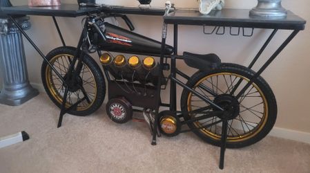 HARLEY BAR AND HARLEY LIGHT