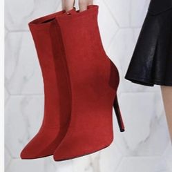 NIB*** CAMSSOO *** SEXY Faux Suede Mid Calf Stiletto High Heels Booties / RED / Size 7