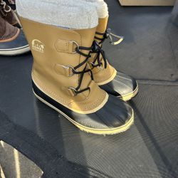 Sorel Snowproof