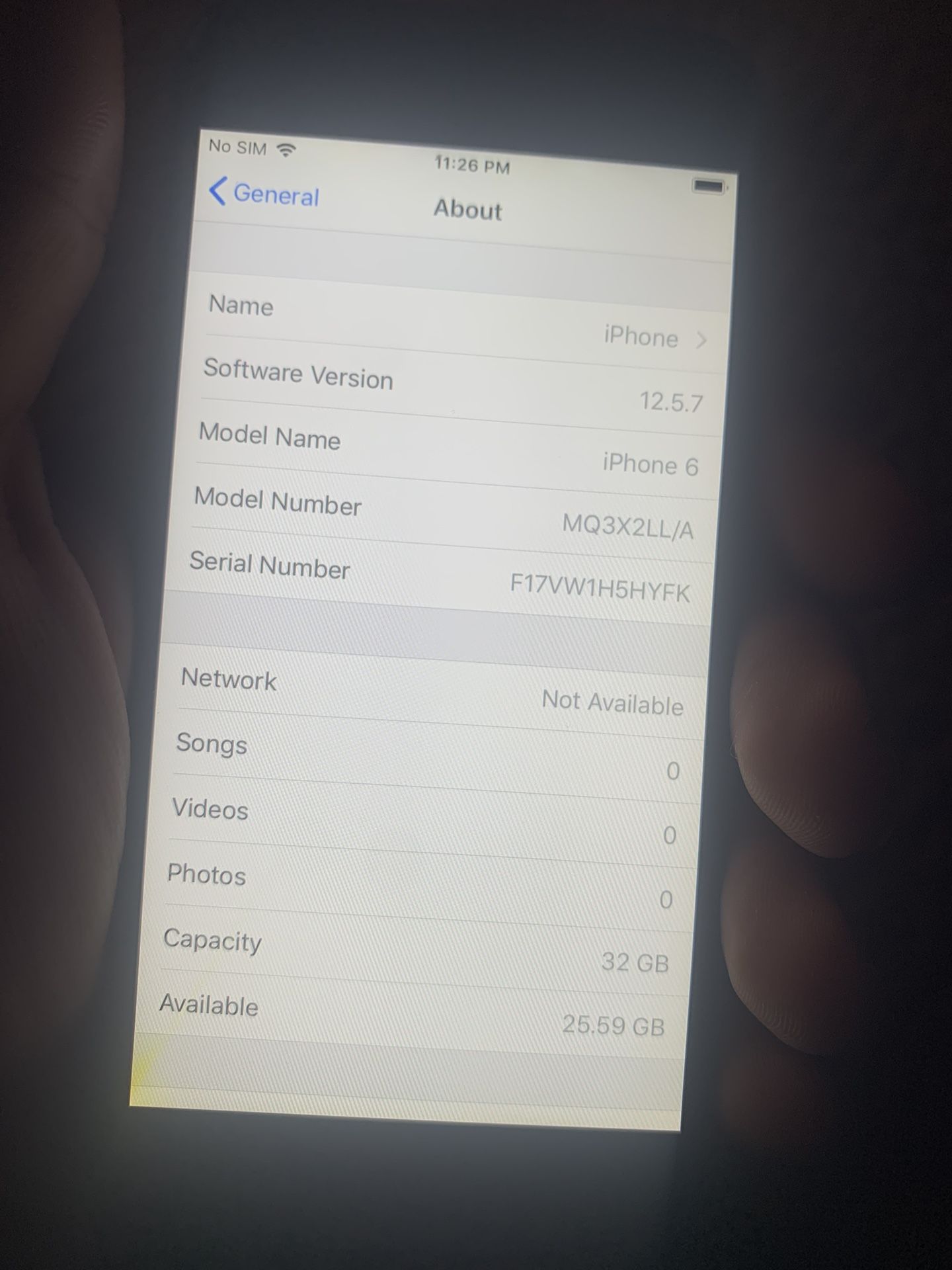 iPhone 6 Gray ( FULLY UNLOCKED )