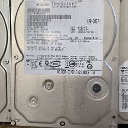Hardrive 400 GB Hitachi 10$