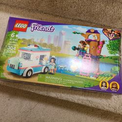 Lego Friends Vet Ambulance