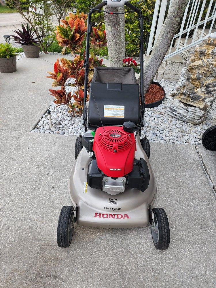 HONDA TWIN BLADE 3-1 SYSTEM (FIRM ON PRICE)