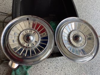 Ford Fairlane, Ranchero, Galaxie 14” hubcap set of 2, for 1957- nineteen fifty Nine Plainfield, Illinois