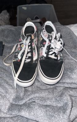 10.5 Women’s Shoes Vans 