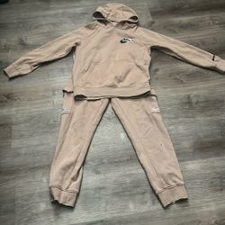 Nike Tracksuit 