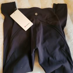 New-Lululemon Leggings Size 2 Black