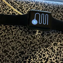 Apple Watch Series 3 – 42mm GPS | 8 Bands + Charger