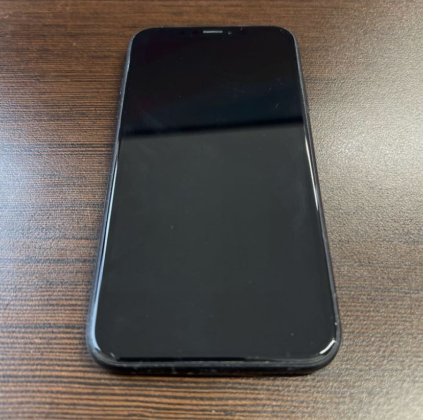 iPhone XR 256GB Factory Unlocked