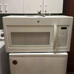 GE 1.6 CU. FT. OVER-THE-RANGE MICROWAVE