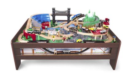Imaginarium Metro Train Table Set