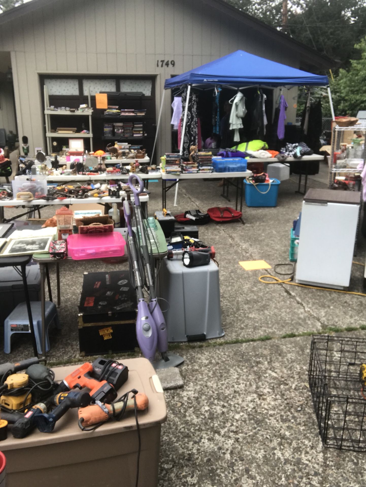 Huge Yard Sale TODAY ONLY