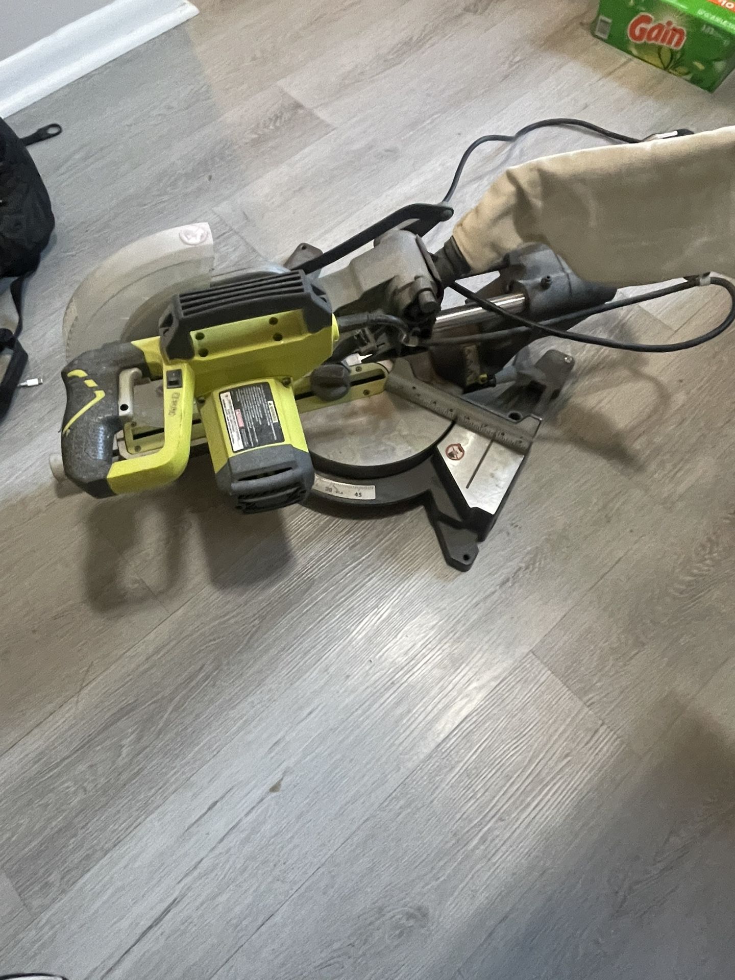 RYOBI 15 AMP Corded Compound Milter Saw