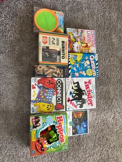 Hasbro and Buffalo Games Board Game and Puzzle Bundle - 9 Pieces