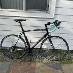 Bianchi road bike 