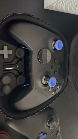 Xbox elite controllers
